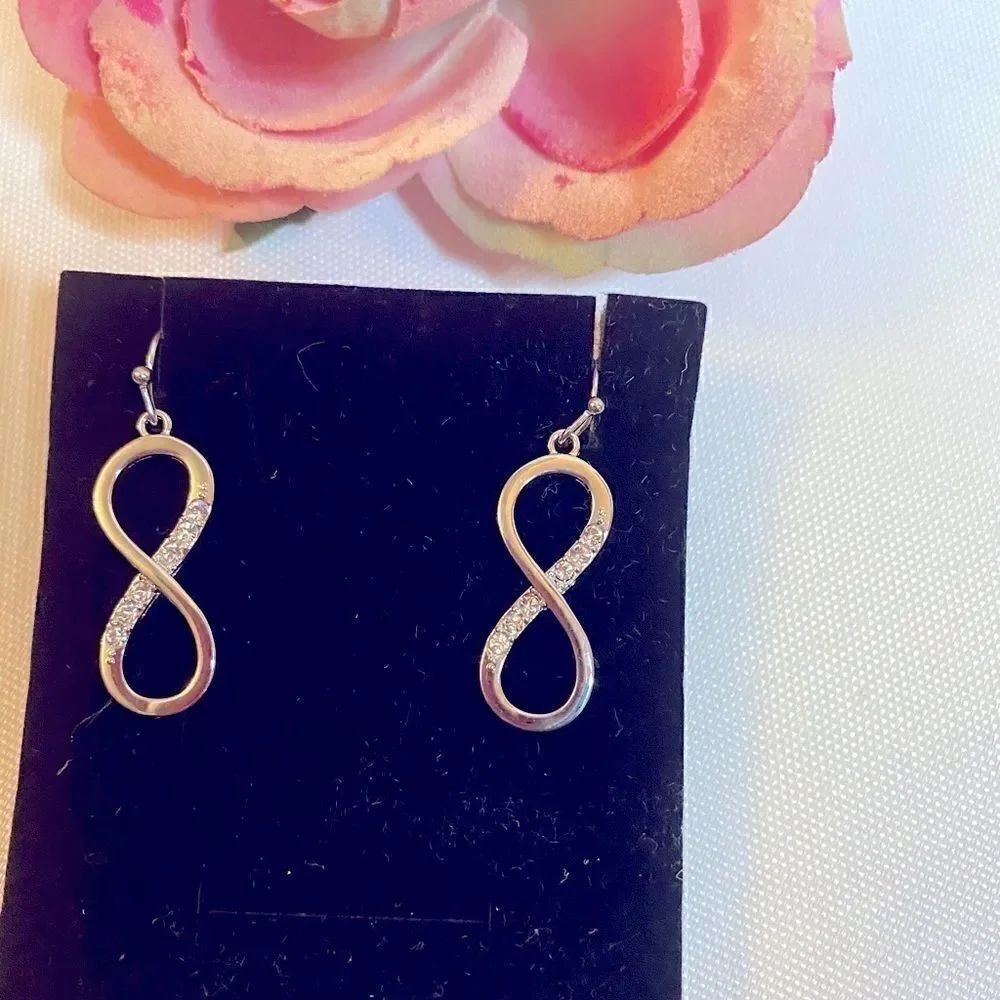 🎊Swarovski Crystal Drop silver Earrings
